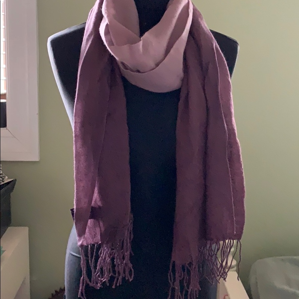 Ombré cashmere scarf